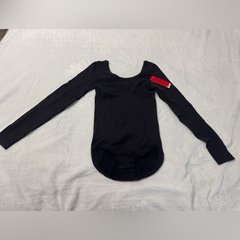 Spanx Very Black Long Sleeve Body Suit Size S